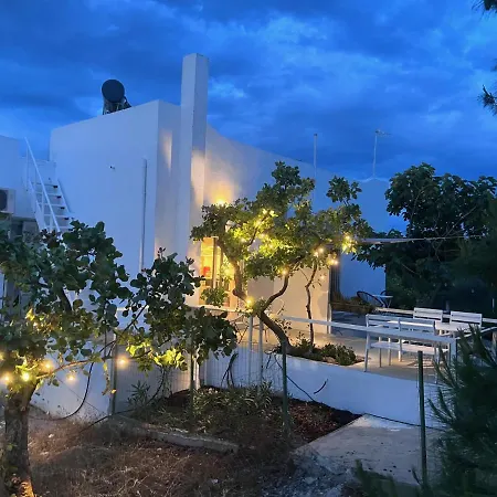 Cozy The Original 3* Chalkís